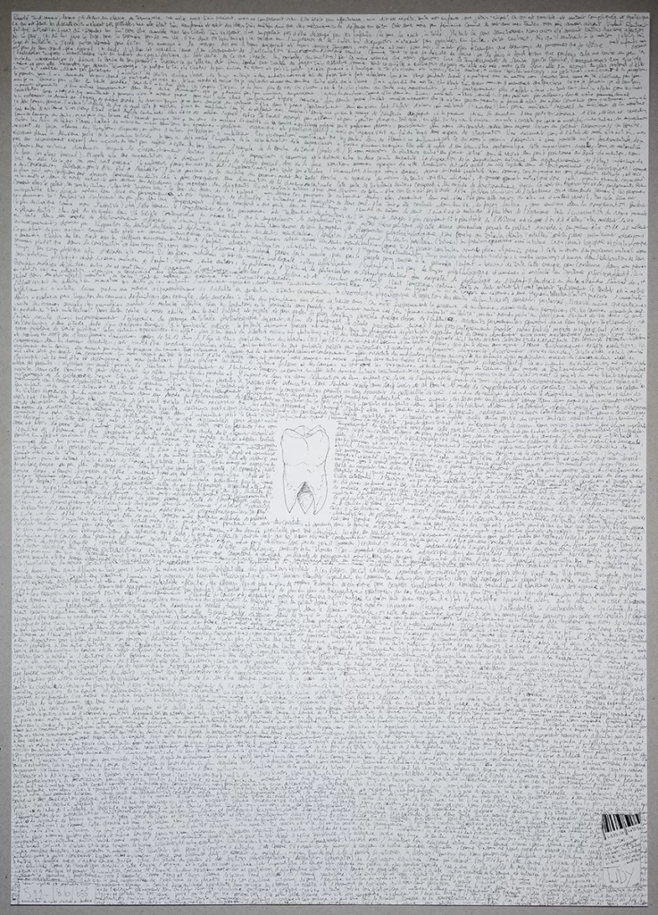 "le savoir" 2025, black pen drawing on paper 100 x 70 cm, drawing from the contemporary drawing series I-dent-ité by the artist Teddy Ros, representing a tooth surrounded by text symbolizing Western knowledge